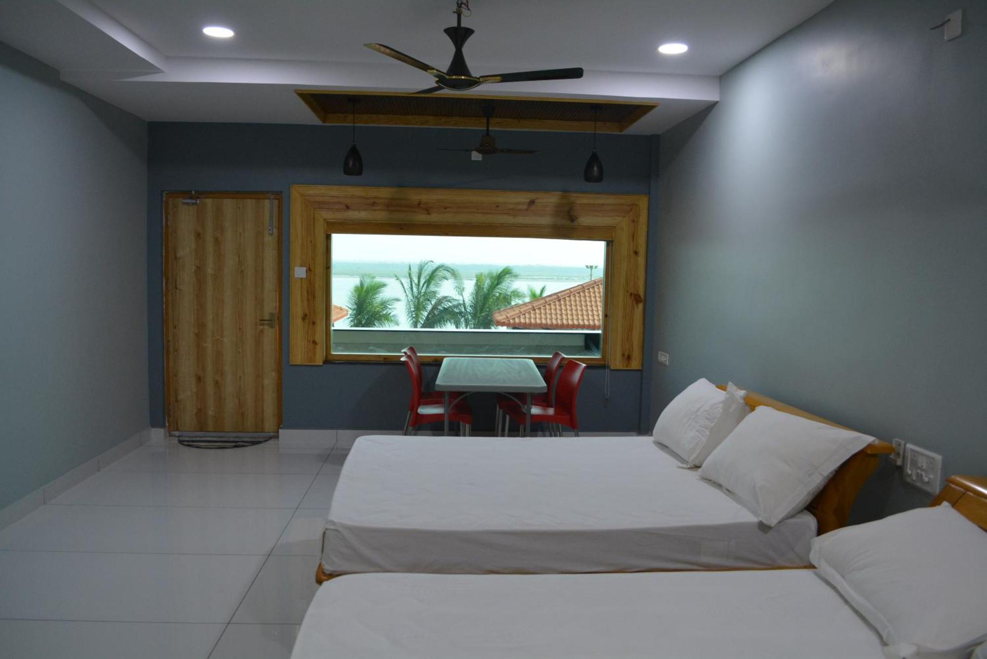 Yanam Resorts Exterior foto